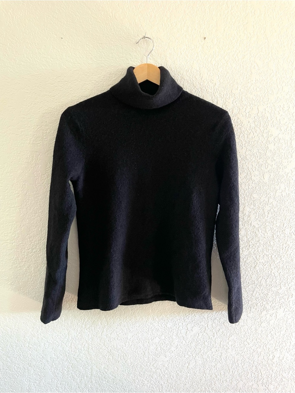 Vintage Eddie Bauer Black Merino Wool Turtleneck Sweater - M Cozy Quiet Luxury